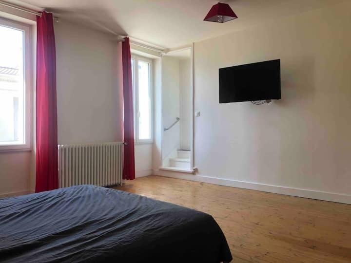 Belle Maison De Ville Tout Confort Etaules  Buitenkant foto